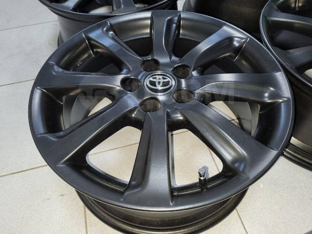 Оригинальные Toyota Crown на 18" (5*114.3) 8j et+45 цо60.1мм