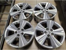 Оригинальные Тойота Ипсум 17" (5*114.3) 6.5jj et+45 цо60.1мм Toyota