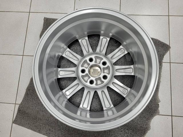 Оригинальные 17" Toyota Crown 7j et+45 (5*114.3) цо60.1мм (Япония)