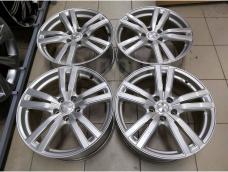 Красивые 18" Dunlop Dufact (5*114.3) 8j et+42 цо73.1мм