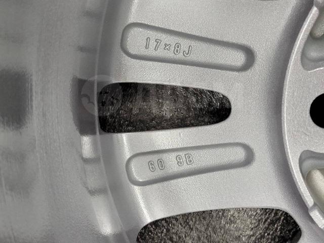 Оригинальные 17" Тойота Лендкрузер 200/100 (5*150) 8j ет+60 цо110.1мм Toyota
