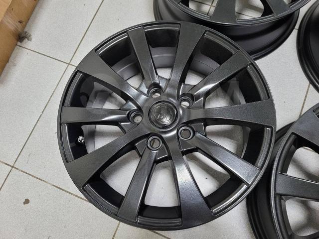 Оригиналы Тойота/Lifan 16" (5*114.3) 6.5j et+45 цо60.1 (черный глянец) Toyota