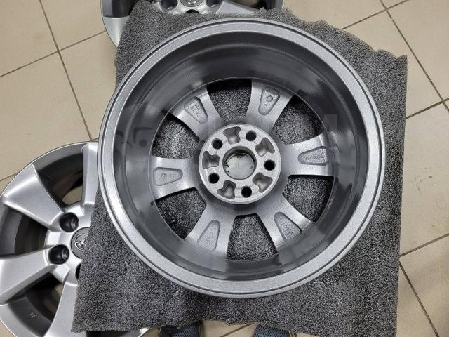 Оригинальные Toyota 16" 6.5jj ет+33 (5*114.3) цо60.1мм