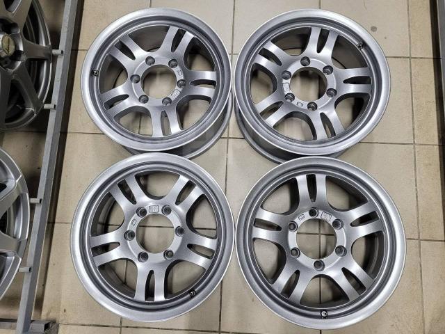 Красивые литые диски Weds 16" 7jj (6*139.7) et+35 цо110.1мм