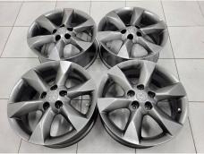 Оригинальные литые диски Nissan Juke 17" 7j et+47 (5*114.3) цо66.1мм