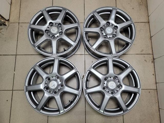 Красивые Dunlop ProV7 15" (5*114.3) 6j et+50 цо73.1мм