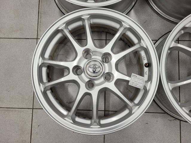 Оригинальные Toyota/Bridgestone 16" (5*114.3) 6.5j et+39 цо60.1мм