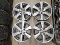 Оригинальные Toyota Rav4 17" 7j et+45 (5*114.3) цо60.1мм
