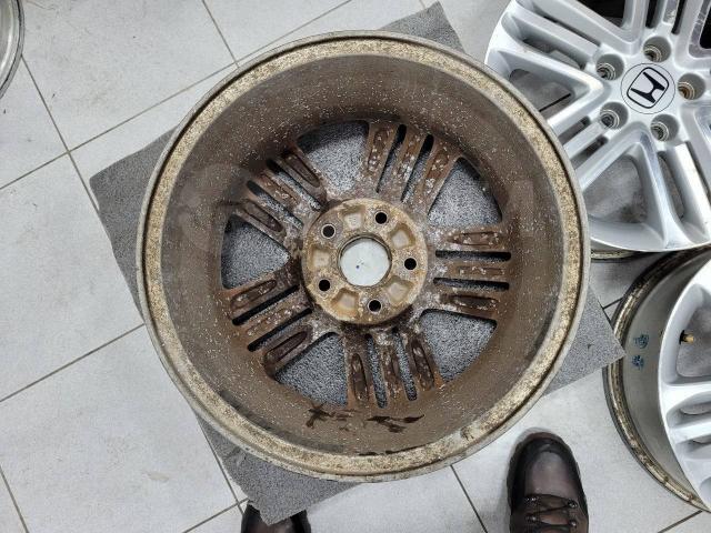 Оригинальные 16" Honda (Япония) (5*114.3) 6jj et+50 цо64.1мм