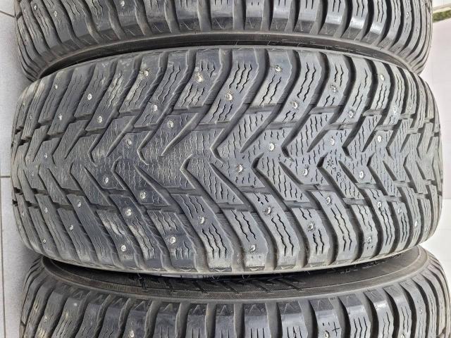 Отличная зима 265.60.18 Nokian Hakkapeliitta 8 SUV (Россия, 2014 г. ) 265/60 R18