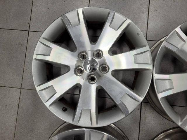 Оригинальные Mitsubishi (Enkei, m.a.t) 18" (5*114.3) 7j et+38 цо67.1мм