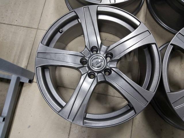 Красавцы Tech-Line для Nissan на 18" (5*114.3) 7.5j et+40 цо66.1мм