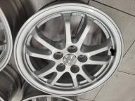 Оригинальные 15" Тойота (Япония) 6.5j et+40 (5*100) цо54.1мм Toyota