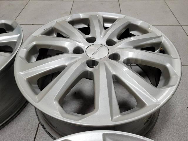 Оригинальные 17" Хонда (5*114.3) 6.5j et+50 цо64.1мм