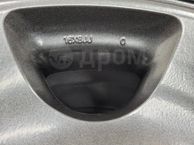 Оригинальные Тойота ЛК80 16" 8jj (6*139.7) et0 цо106.1мм (Japan) Toyota