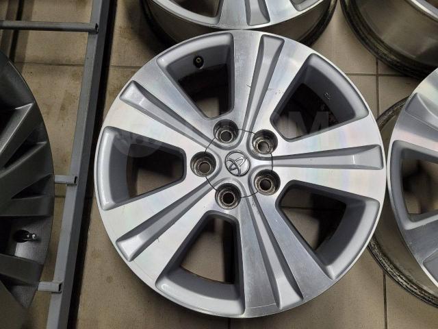 Оригинальные Тойота Ипсум 17" (5*114.3) 6.5jj et+45 цо60.1мм Toyota