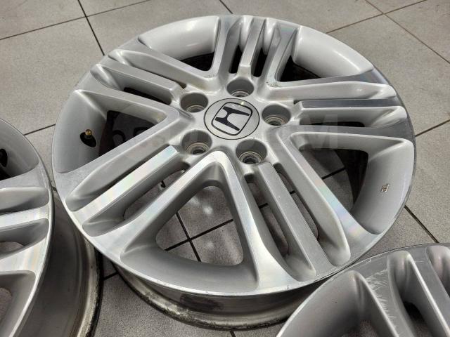 Оригинальные 16" Honda (Япония) (5*114.3) 6jj et+50 цо64.1мм