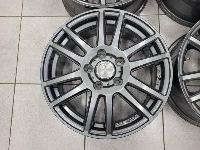 Красивые Kyoho 16" (5*114.3) 6.5j et+48 цо73.1мм