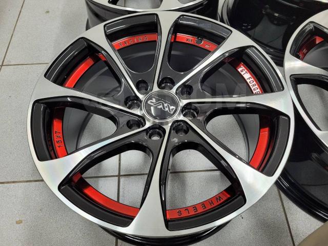Красивые новые Sakura Wheels 15" 7j (4*100/4*114.3) et+35 цо73.1мм
