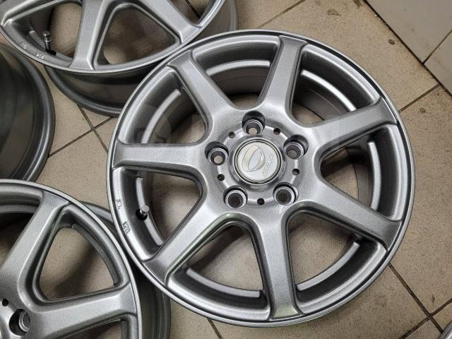 Красивые Dunlop ProV7 15" (5*114.3) 6j et+50 цо73.1мм