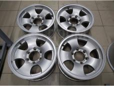 Красавцы Bridgestone на 16" 7jj (6*139.7) et+8 цо110.1мм