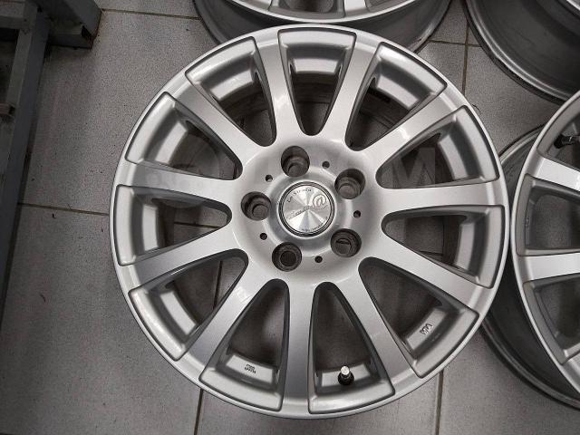 Красивые 16" Abe Shokai Tirado (5*114.3) 6.5j et+38 цо73.1мм