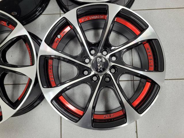 Красивые новые Sakura Wheels 15" 7j (4*100/4*114.3) et+35 цо73.1мм