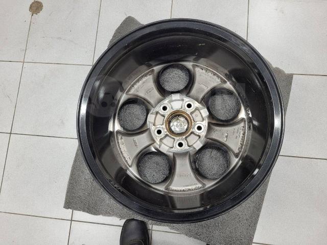Оригинальные Jeep Wrangler 18" 7.5j (5*127) et+44,45 цо71.5мм