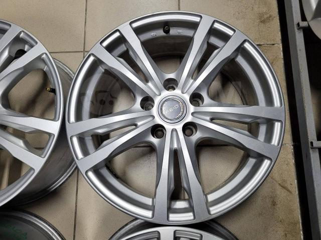 Красивые Bridgestone FEID 17" (5*114.3) 7j et+38 цо73.1мм