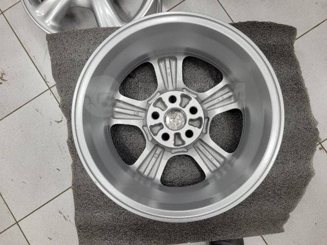 Оригинальные Toyota на 15" (5*100) 6jj et+39 цо54.1мм