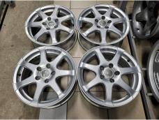 Красивые 16" Style Prasivo (5*114.3) 6.5j et+38 цо73.1мм