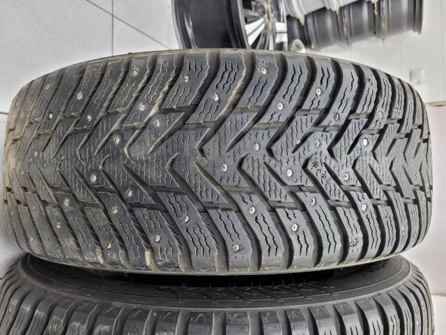 Отличная зима 265.60.18 Nokian Hakkapeliitta 8 SUV (Россия, 2014 г. ) 265/60 R18