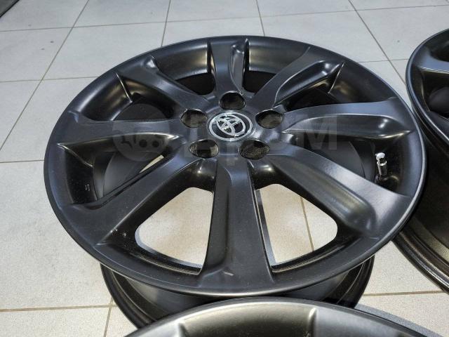 Оригинальные Toyota Crown на 18" (5*114.3) 8j et+45 цо60.1мм