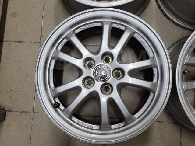 Оригинальные 15" Toyota Prius50 (5*100) 6.5j et+40 цо54.1мм