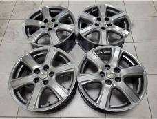Красавцы в цвете графит Toyota 17" (5*114.3) 7jj et+45 цо60.1мм