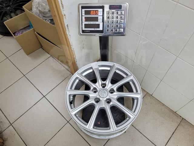 Оригинальные Toyota/Bridgestone 17" (5*114.3) 7j et+45 цо60.1мм