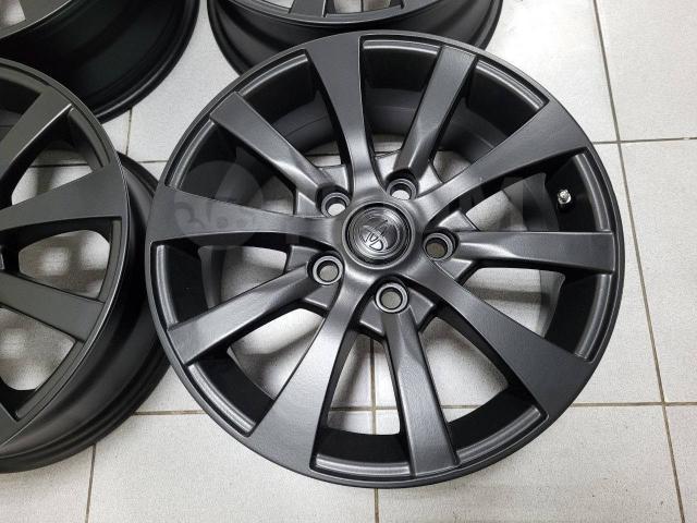 Красавцы черный матовый Тойота 16" (5*114.3) 6.5j et+45 цо60.1мм Toyota