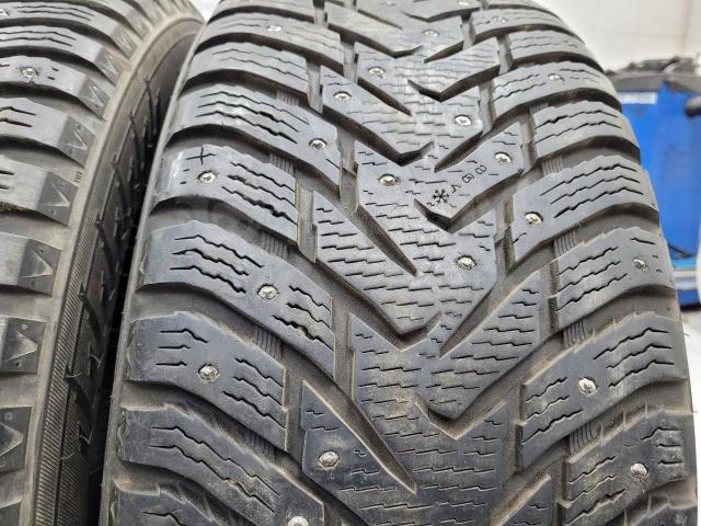 Отличная зима 265.60.18 Nokian Hakkapeliitta 8 SUV (Россия, 2014 г. ) 265/60 R18