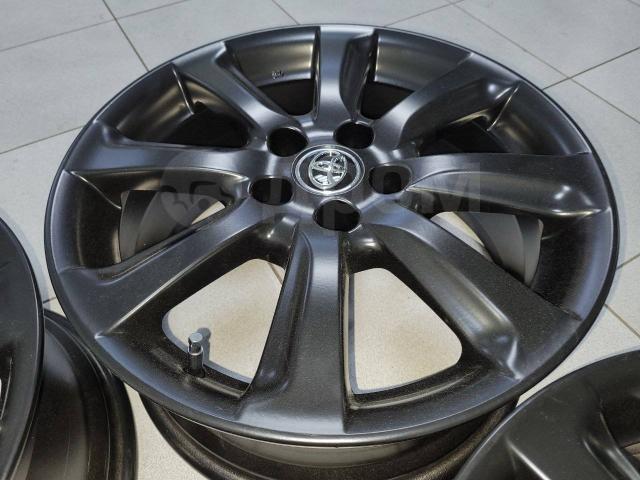 Оригинальные Toyota Crown на 18" (5*114.3) 8j et+45 цо60.1мм