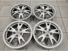 Оригинальные 15" Toyota prius30 6j et+45 (5*100) цо54.1мм