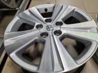 Оригинальные Тойота Ипсум 17" (5*114.3) 6.5jj et+45 цо60.1мм Toyota