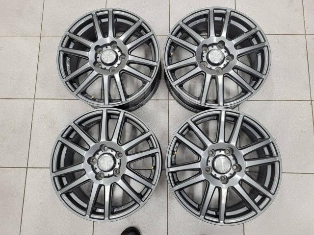 Красивые Kyoho 16" (5*114.3) 6.5j et+48 цо73.1мм