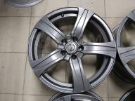 Красавцы Tech-Line для Nissan на 18" (5*114.3) 7.5j et+40 цо66.1мм