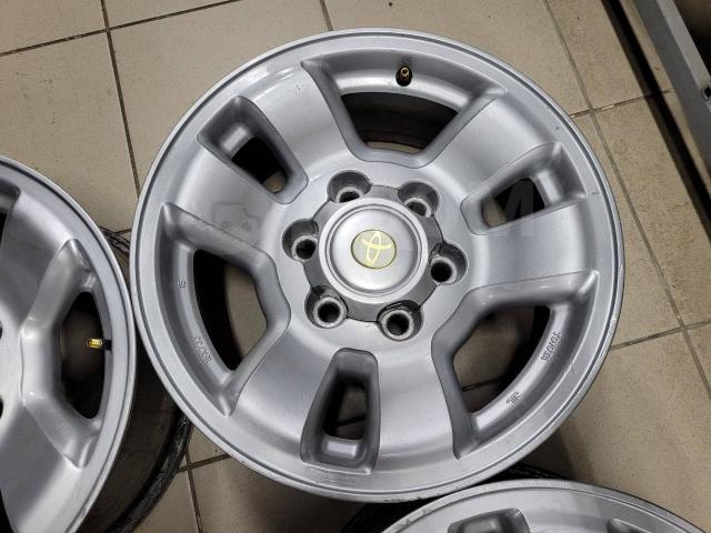 Оригинальные Toyota Surf 16" 7jj (6*139.7) et+15 цо106.1мм