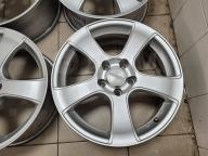Красивые Bridgestone Violento 17" (5*114.3) 7j et+38 цо73.1мм
