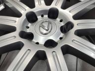 Оригинальные Lexus/Toyota/Climate 18" 8j et+30 (5*114.3) цо60.1мм