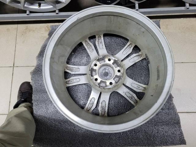 Красивые Bridgestone FEID 17" (5*114.3) 7j et+38 цо73.1мм
