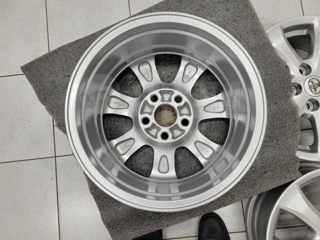 Оригинальные Toyota Camry 16" 6.5jj (5*114.3) ет+45 цо60.1мм
