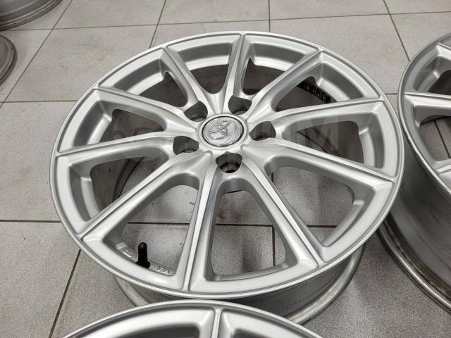 Оригинальные Toyota/Bridgestone 17" (5*114.3) 7j et+45 цо60.1мм