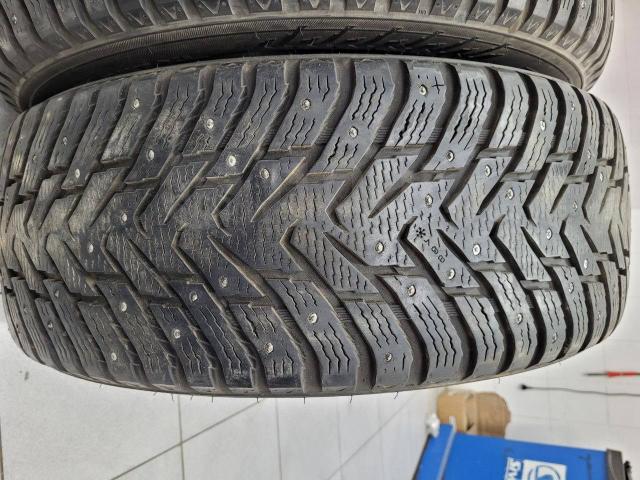 Отличная зима 265.60.18 Nokian Hakkapeliitta 8 SUV (Россия, 2014 г. ) 265/60 R18